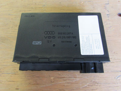 Audi TT Mk1 8N VDO Door Control Module 8N8962267A